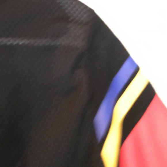 Black Pyramid Jersey - Picture 7 of 9